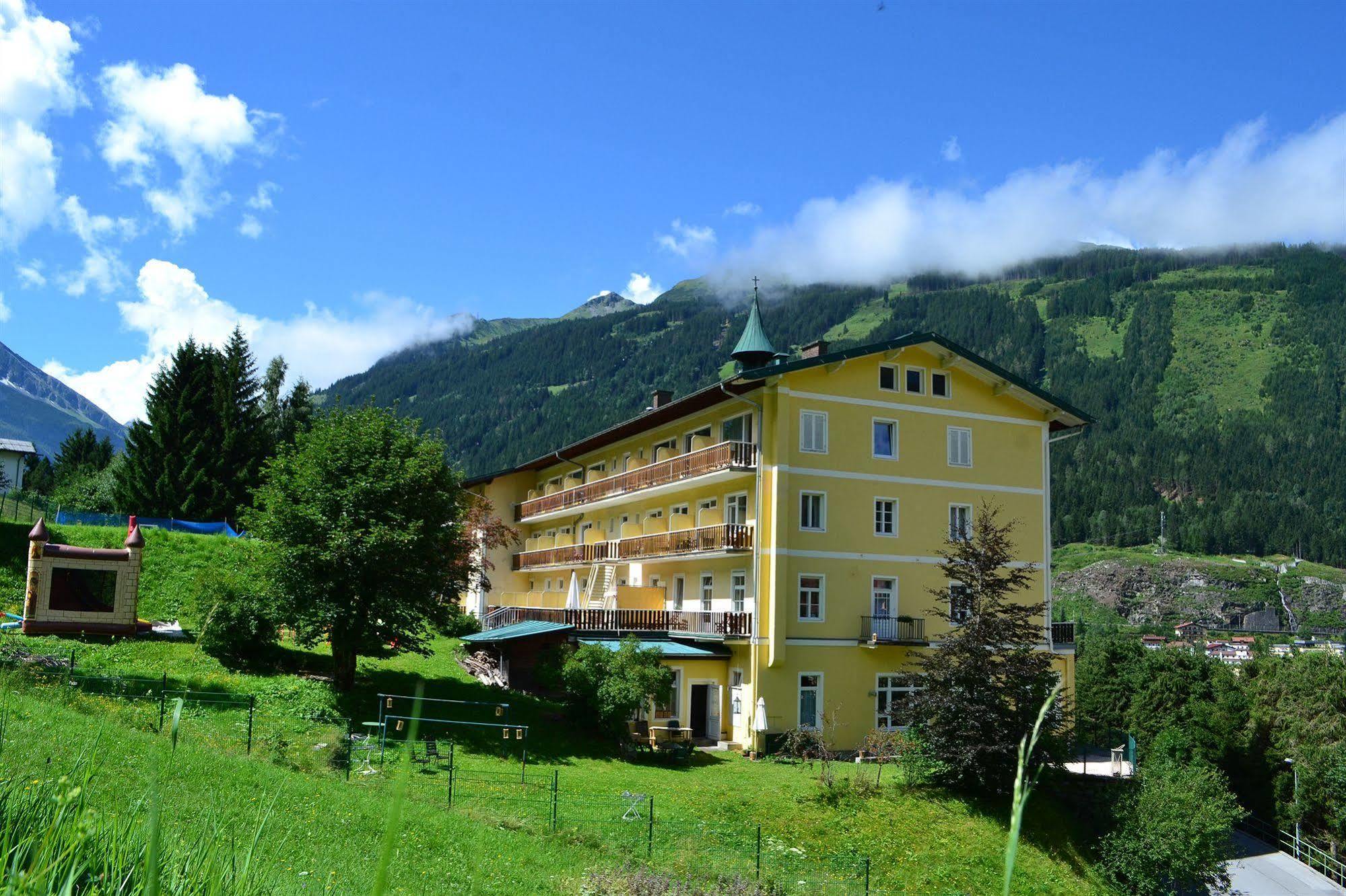 Kur&Ferien Hotel Helenenburg Бад Гащайн Екстериор снимка